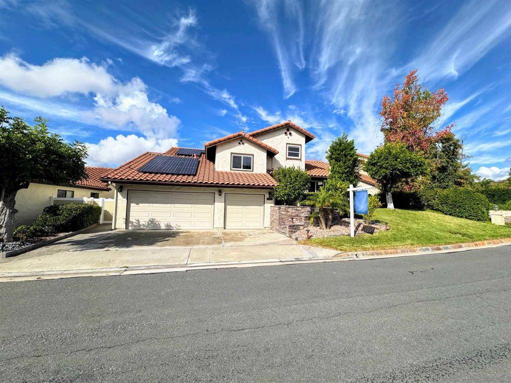 Escondido, CA 92025,3825 Observation Pl