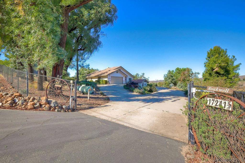 Ramona, CA 92065,17241 Voorhes Ln