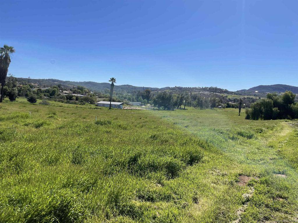 Valley Center, CA 92082,16025 Vesper