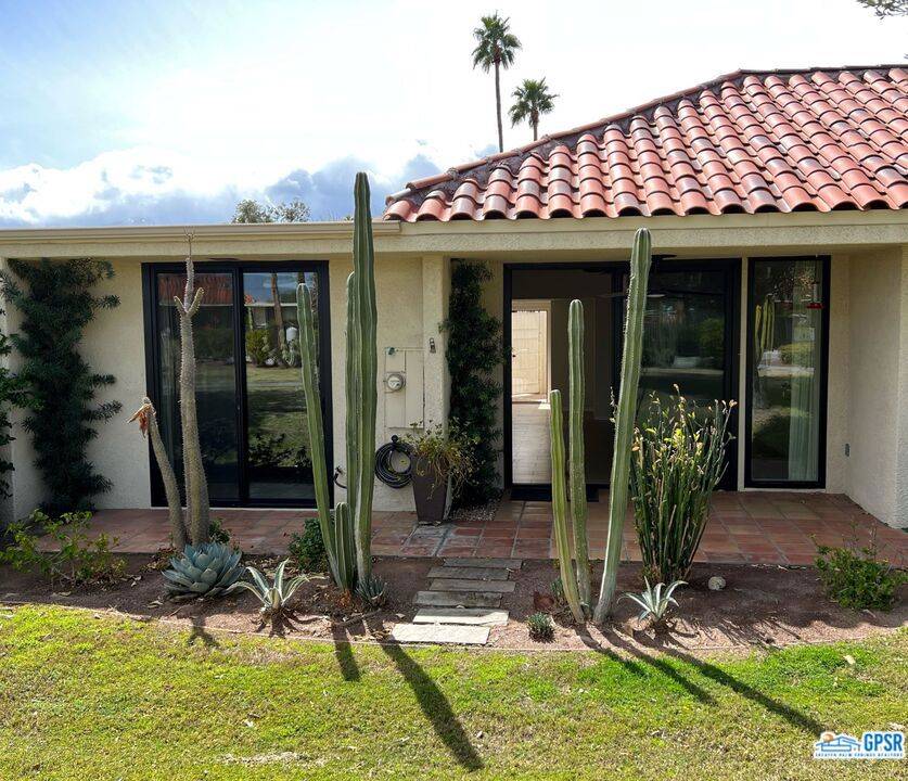 Palm Springs, CA 92262,688 N Majorca CIR