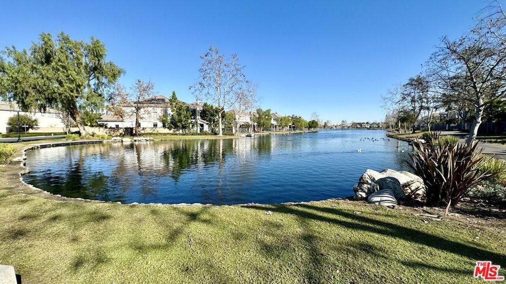 Buena Park, CA 90621,17 Windward WAY