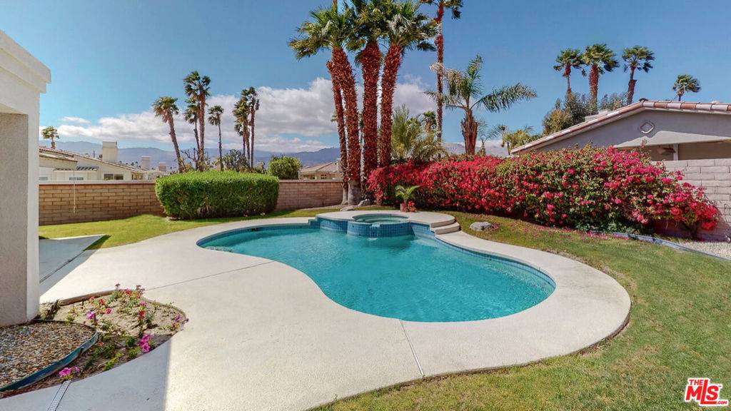 Palm Desert, CA 92260,40751 Clover LN