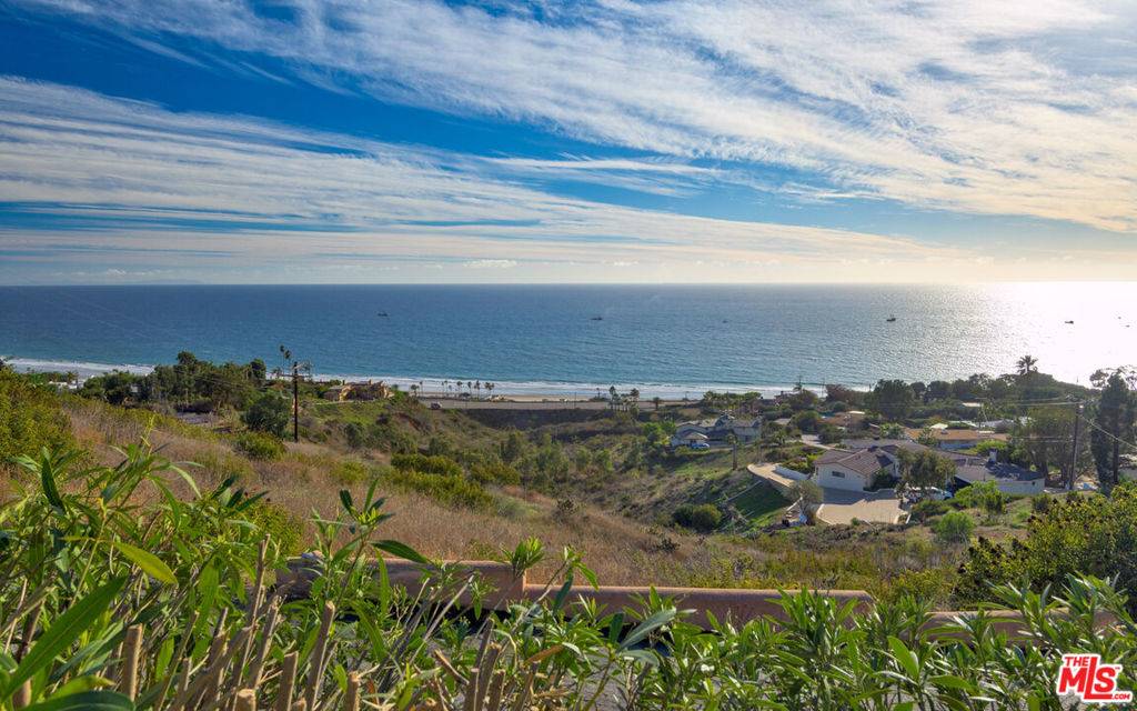 Malibu, CA 90265,31343 Pacific Coast HWY