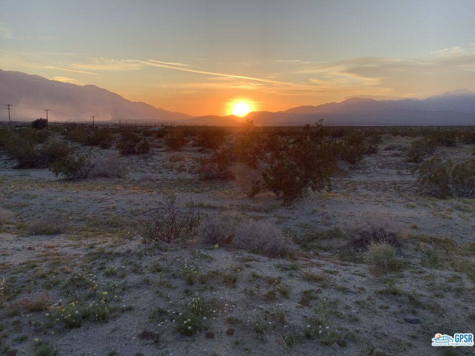 Desert Hot Springs, CA 92241,70777 Dillon RD