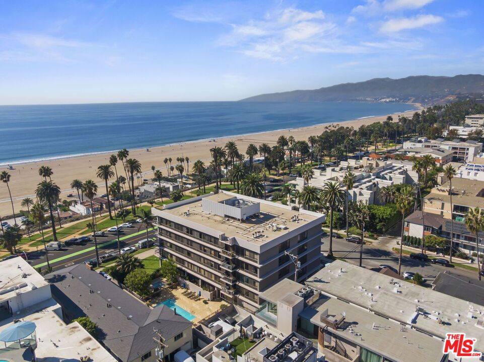 Santa Monica, CA 90403,1007 Ocean AVE #203