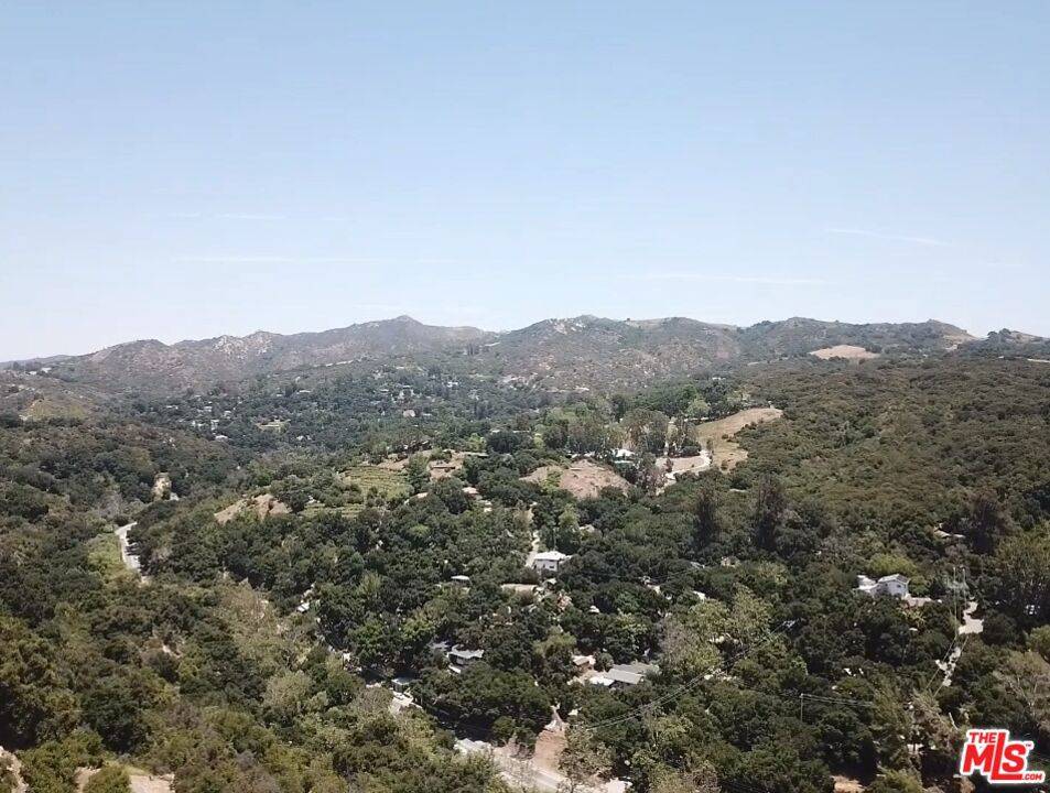 Topanga, CA 90290,0 Mount Prospect DR