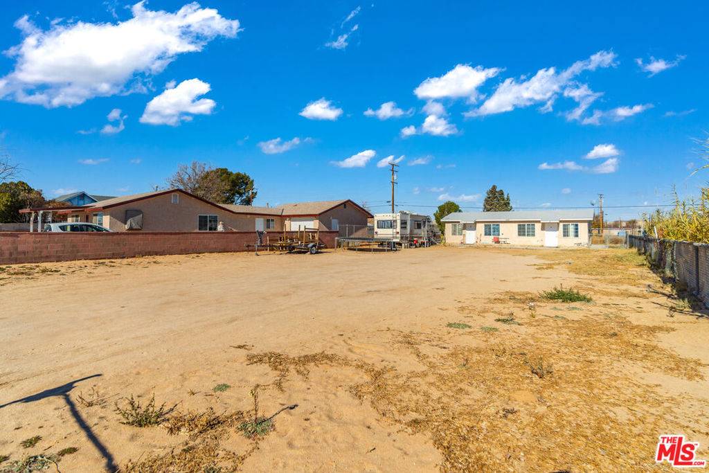 Boron, CA 93516,26949 Anderson ST