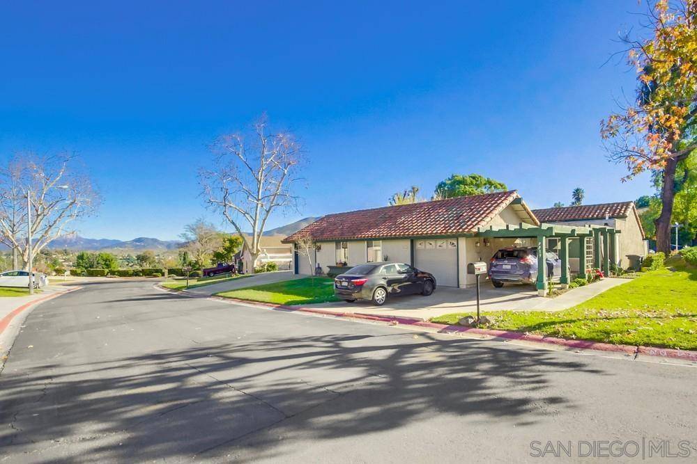 Spring Valley, CA 91977,9921 Rockgate