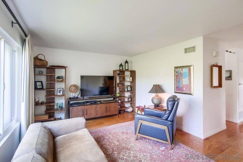 San Diego, CA 92124,9806 Rimpark Way