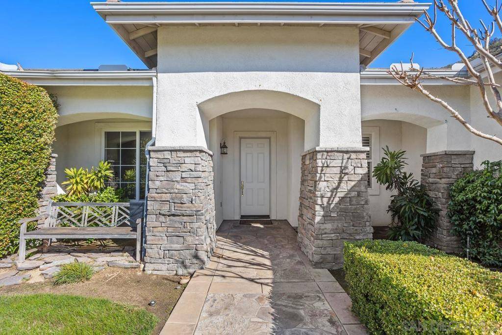 Poway, CA 92064,15127 Canyon Pass