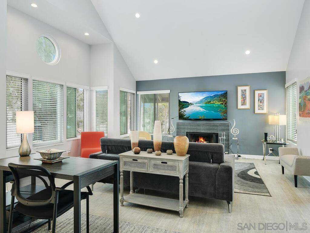 Solana Beach, CA 92075,536 Via De La Valle #C