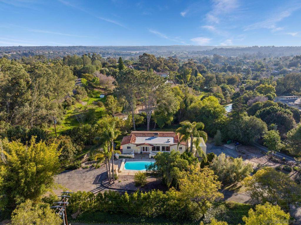 Rancho Santa Fe, CA 92067,6347 Las Colinas