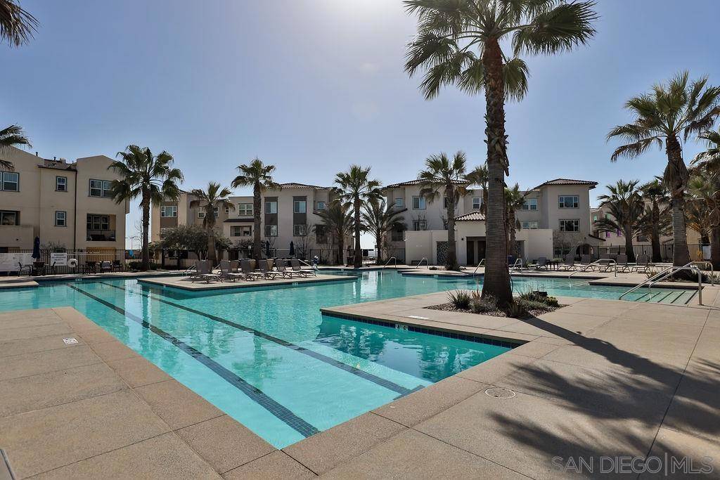 San Diego, CA 92154,5264 Beachfront Cove #216