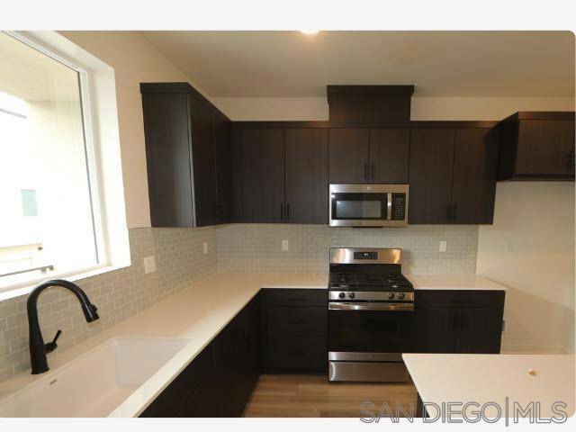 San Diego, CA 92154,5355 Seacliff Place #60