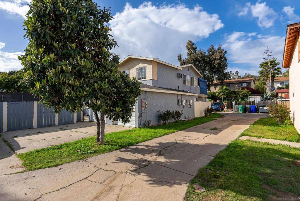 Spring Valley, CA 91977,1450 52 Sweetwater Ln