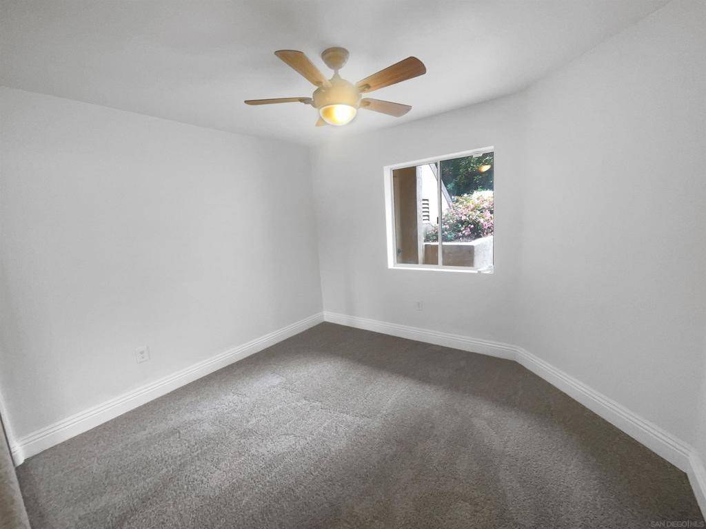 San Diego, CA 92122,3987 Nobel Dr #341