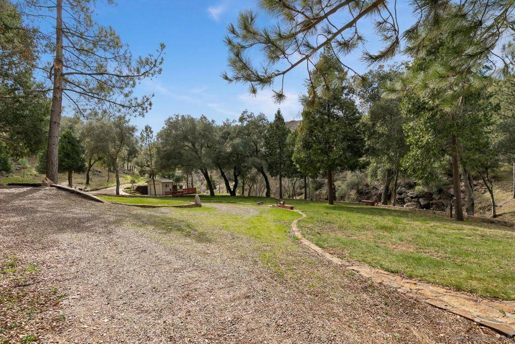 Julian, CA 92036,5820 Boulder Creek Rd