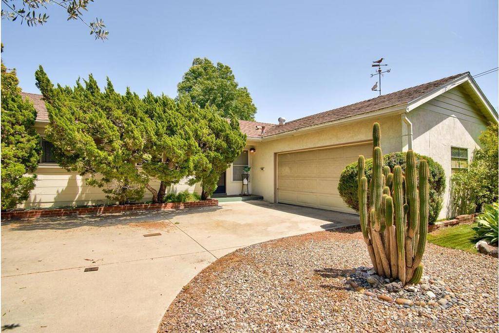 La Mesa, CA 91942,5920 Warren Pl