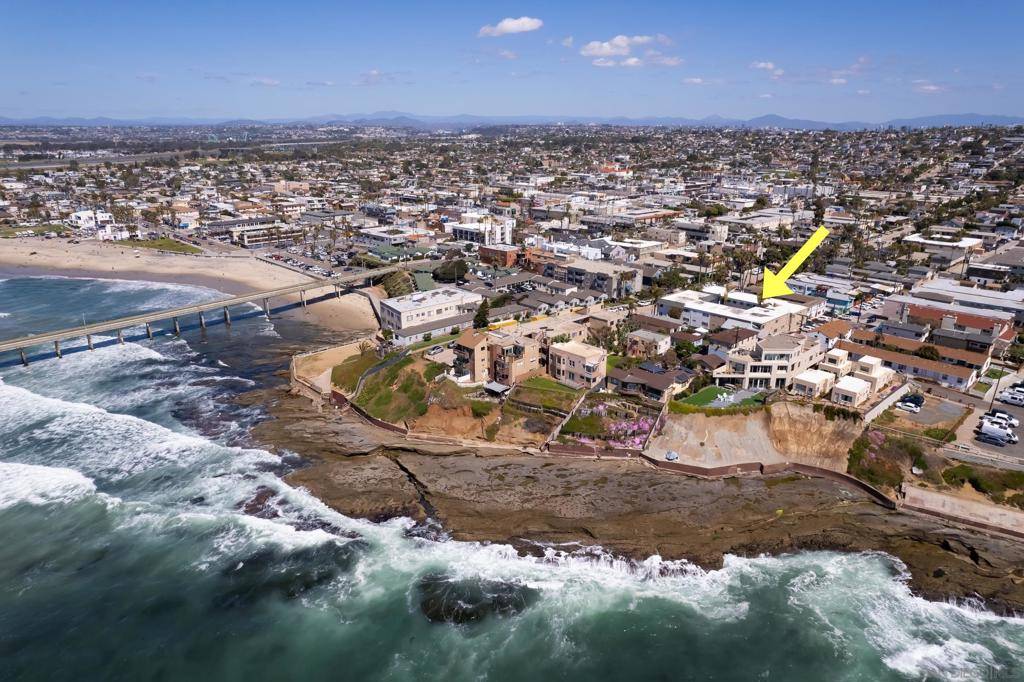 San Diego, CA 92107,5075 Naragansett #109