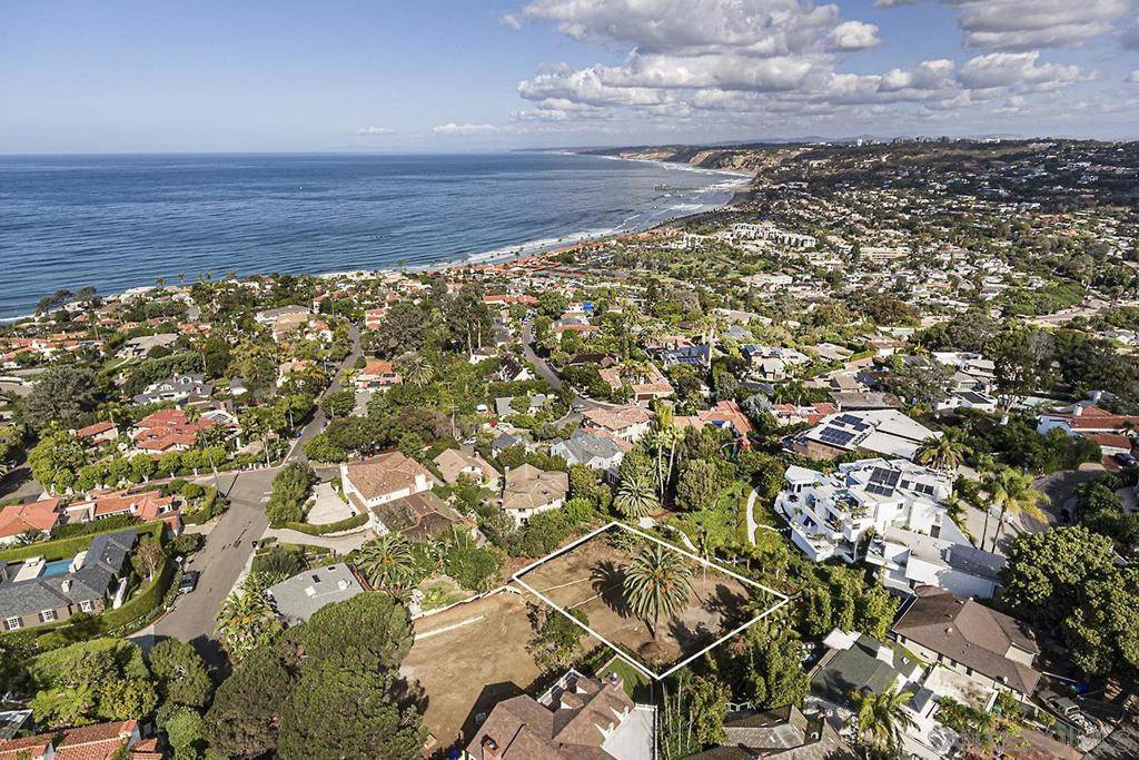 La Jolla, CA 92037,7687 Hillside Drive