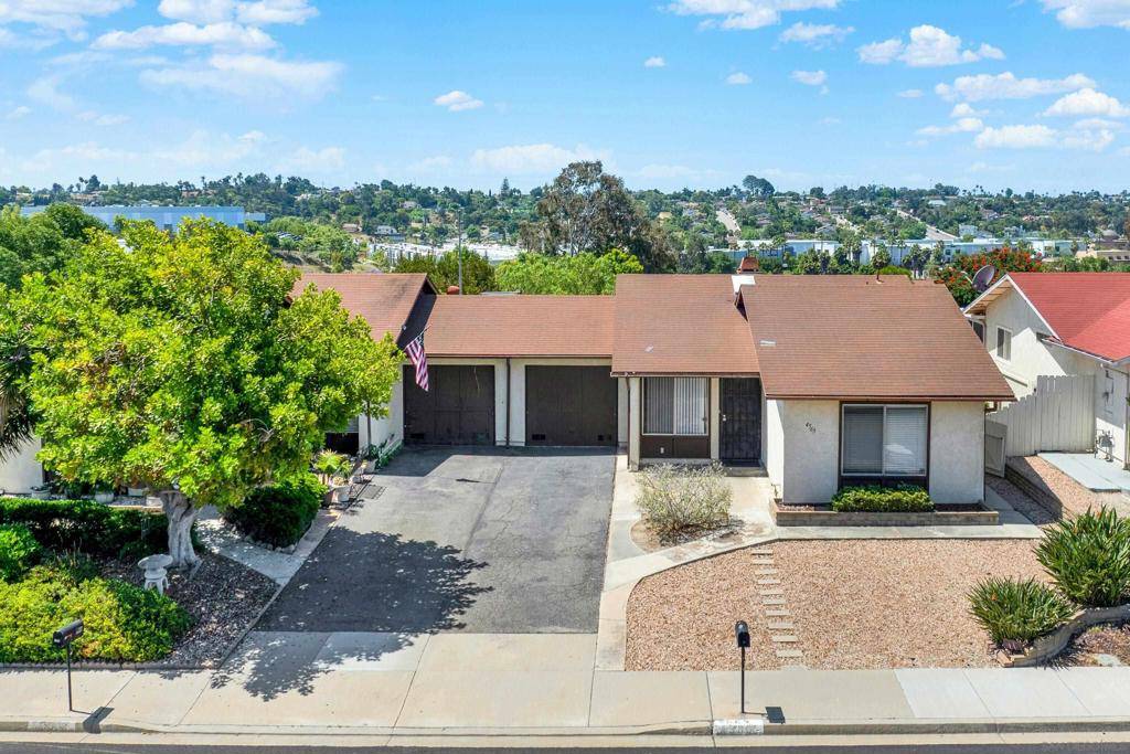 Oceanside, CA 92056,4563 Golden Ridge Dr