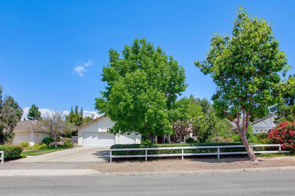 Oceanside, CA 92057,1551 Del Mar Rd