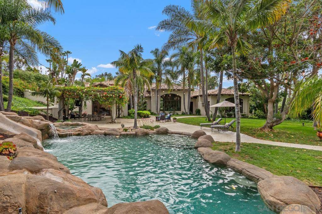 Rancho Santa Fe, CA 92067,6670 Calle Pequena