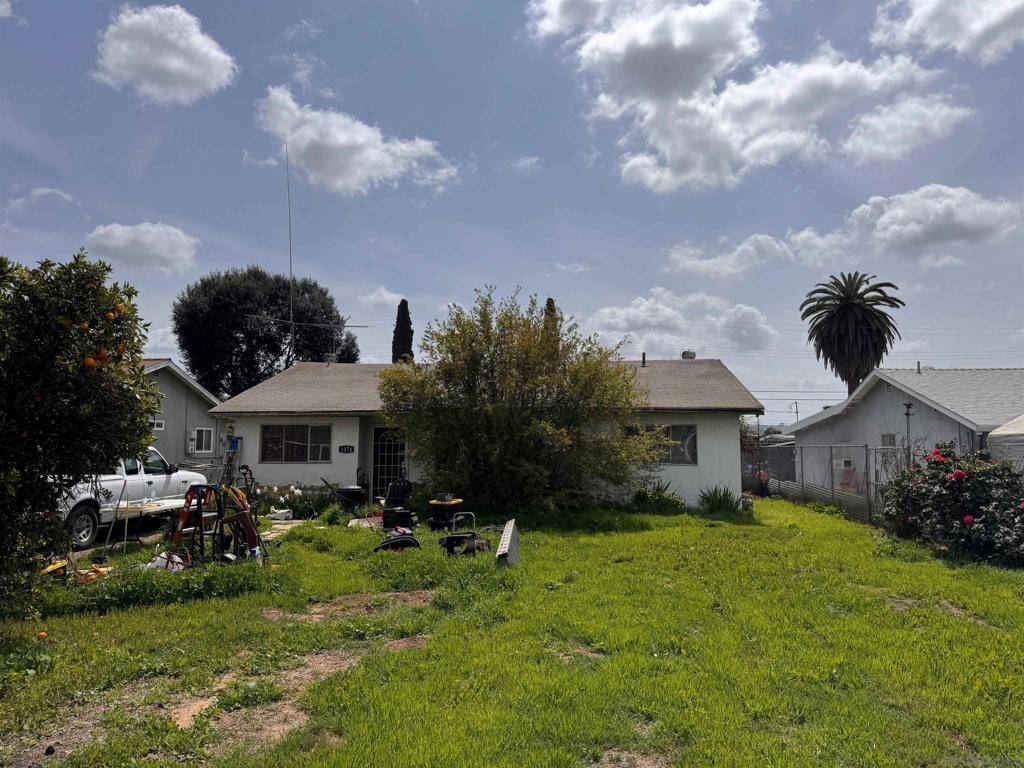 El Cajon, CA 92021,1174 Pierre Way