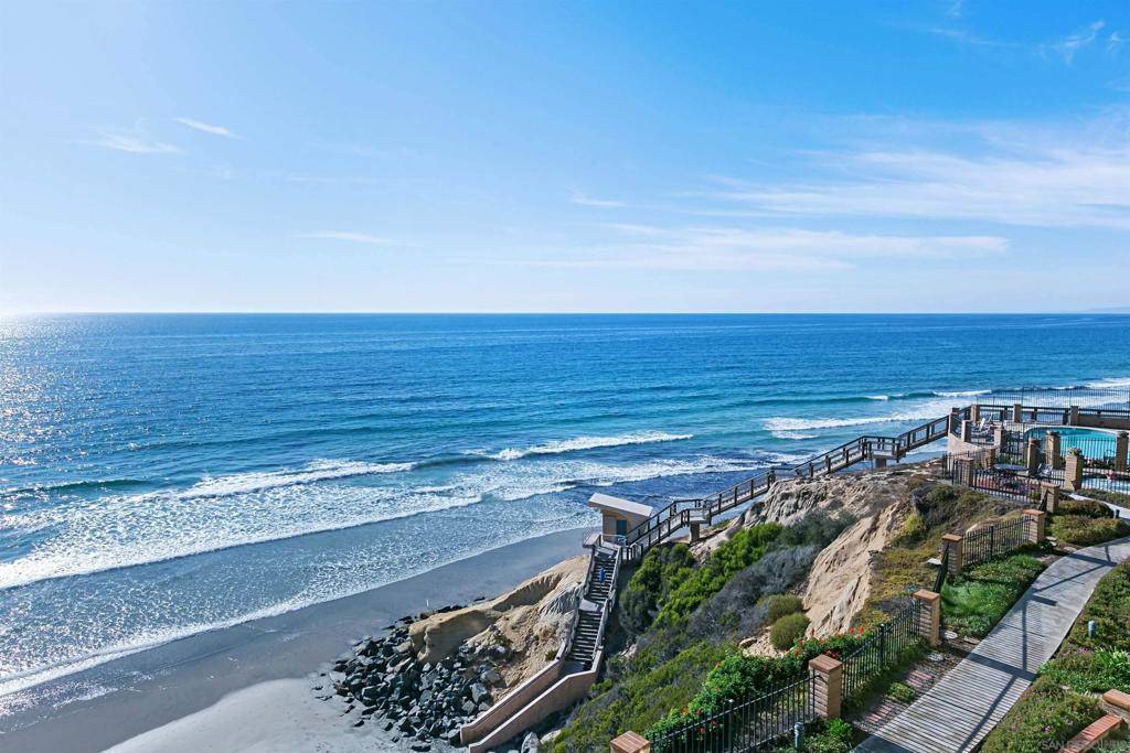 Solana Beach, CA 92075,190 Del Mar Shores Ter #14