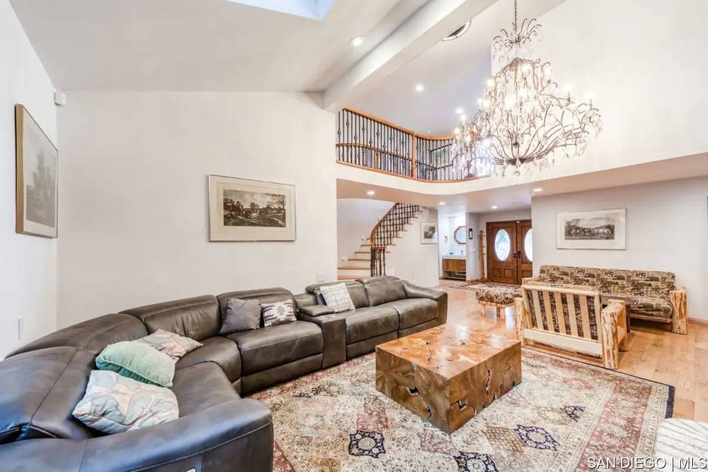 Big Bear, CA 92315,42725 Tannenbaum Platz