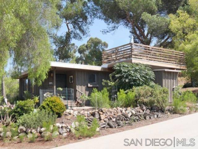 Santee, CA 92071,8209 Mesa Rd