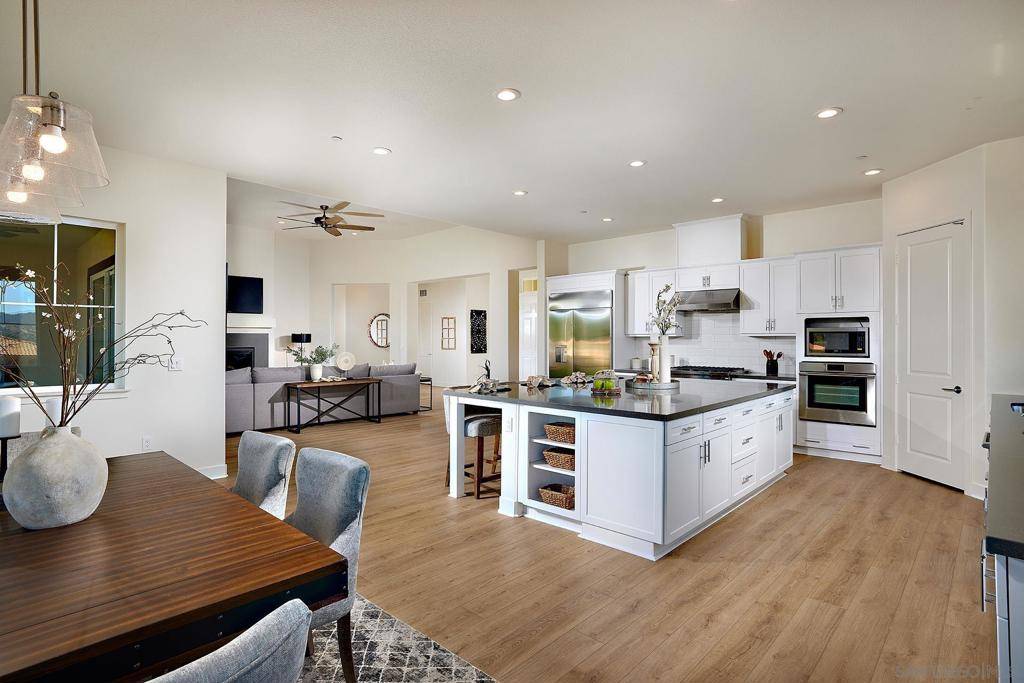 Valley Center, CA 92082,29527 Viking View Ln