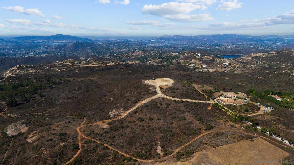 Poway, CA 92064,15095 Misty Meadow Rd