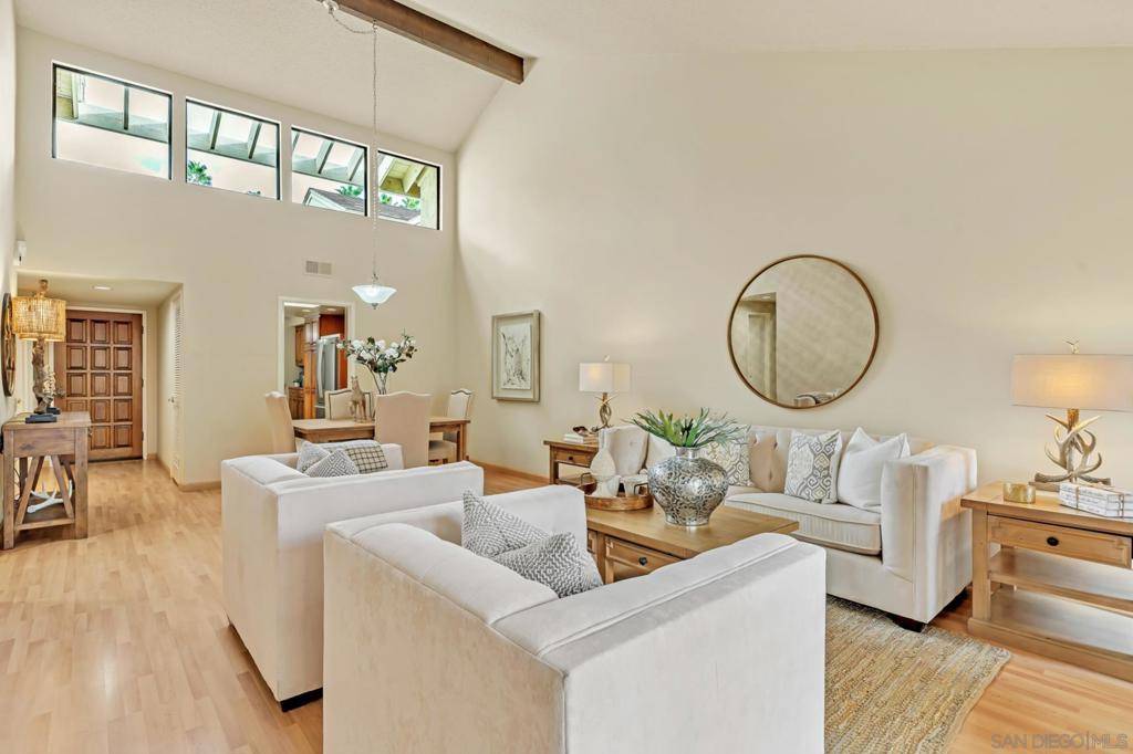 Rancho Santa Fe, CA 92091,4054 Avenida Brisa