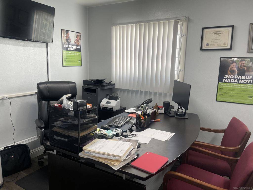 El Cajon, CA 92021,505 N Mollison Avenue Suite 202
