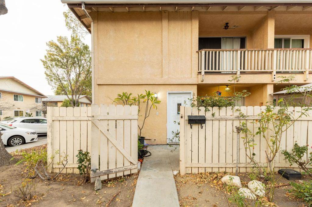 Reseda, CA 91335,8030 Canby ##1