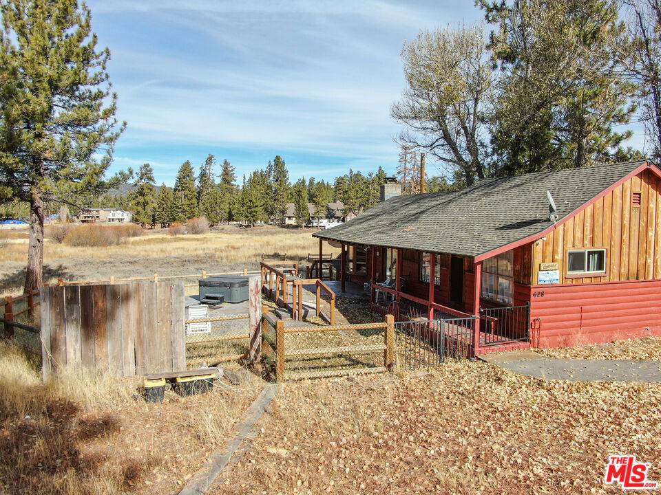 Big Bear, CA 92315,628 Bayview RD