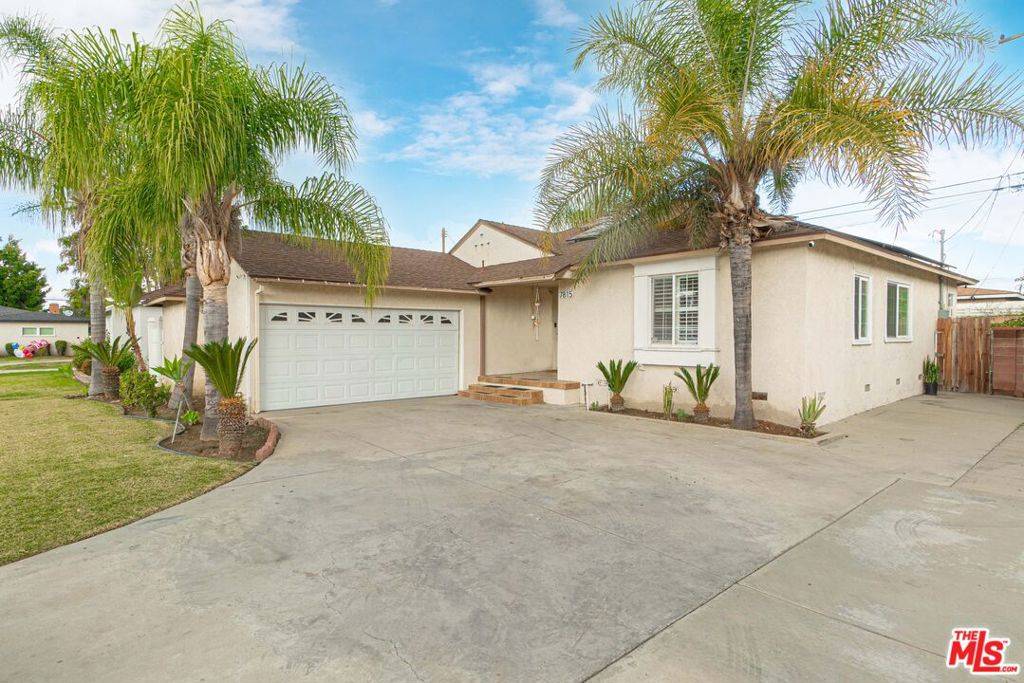 Downey, CA 90242,7815 Devenir AVE