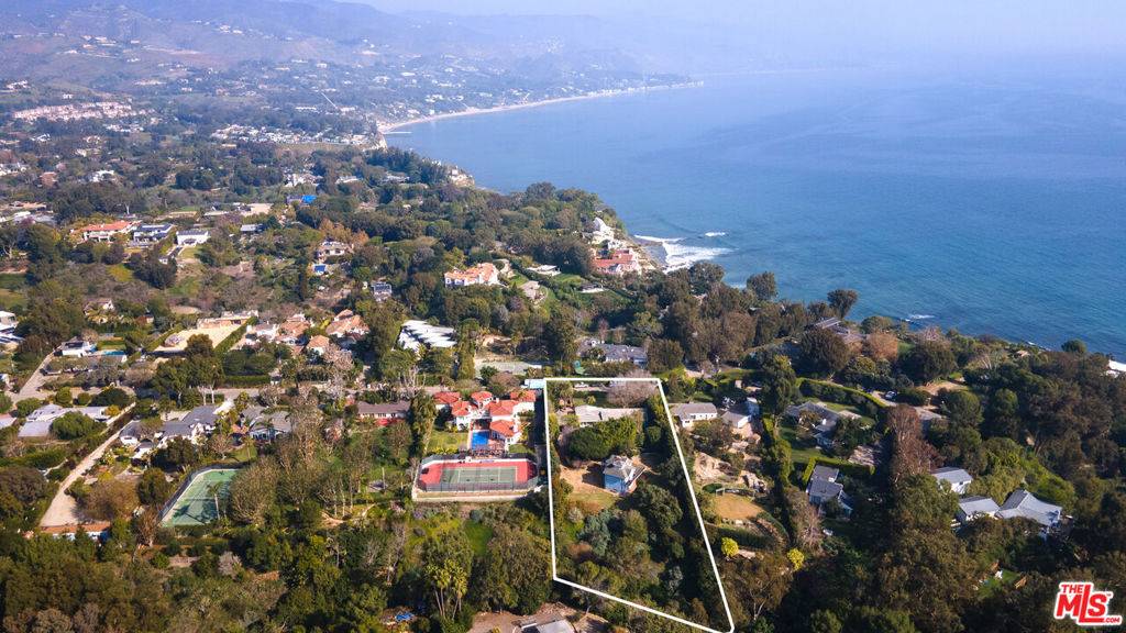 Malibu, CA 90265,28802 Grayfox ST