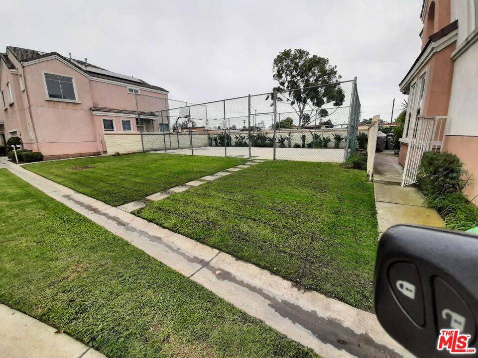 Lynwood, CA 90262,12658 Belinda CT