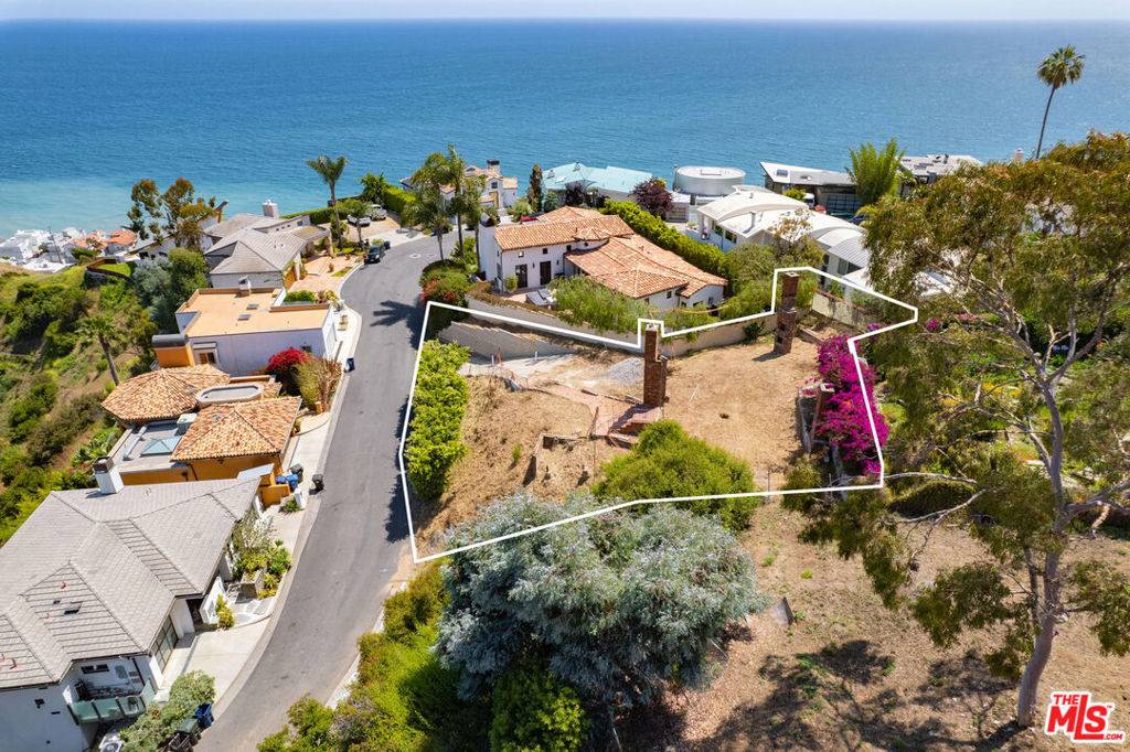 Malibu, CA 90265,3851 Rambla Orienta