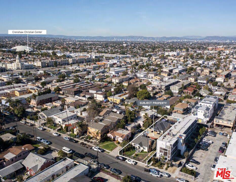 Los Angeles, CA 90044,843 W 82nd ST