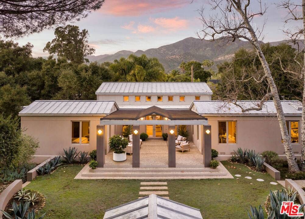 Montecito, CA 93108,501 Hodges LN