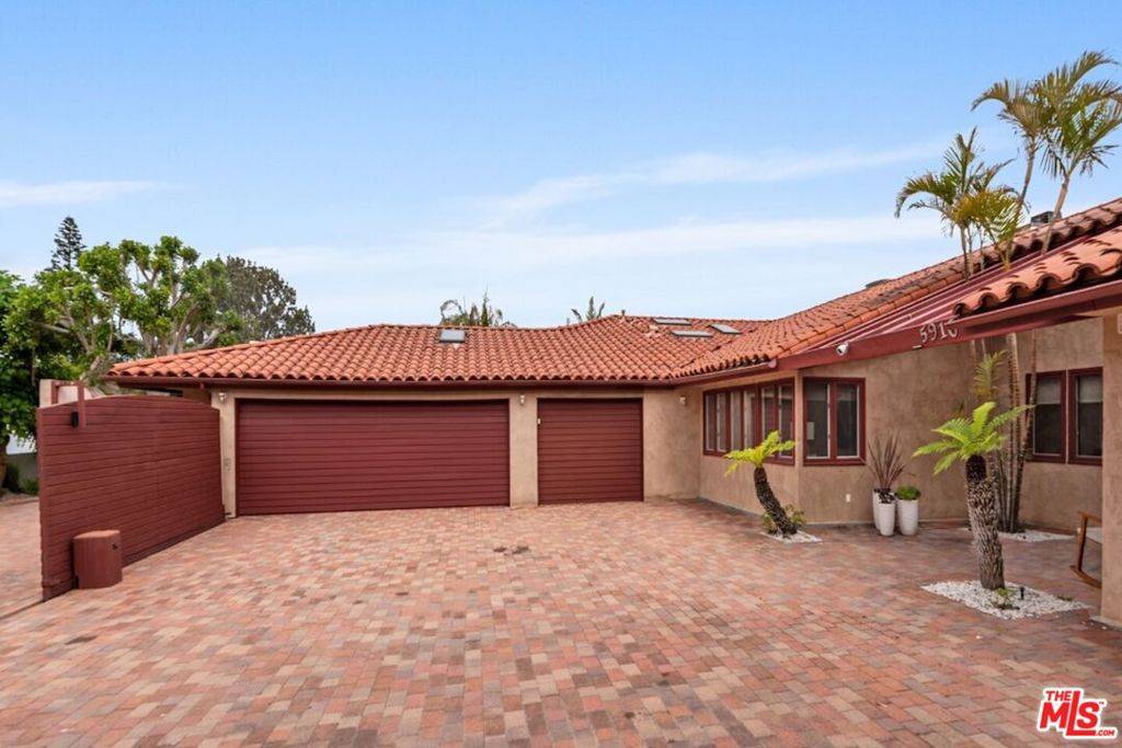 La Jolla, CA 92037,5916 Via Zurita