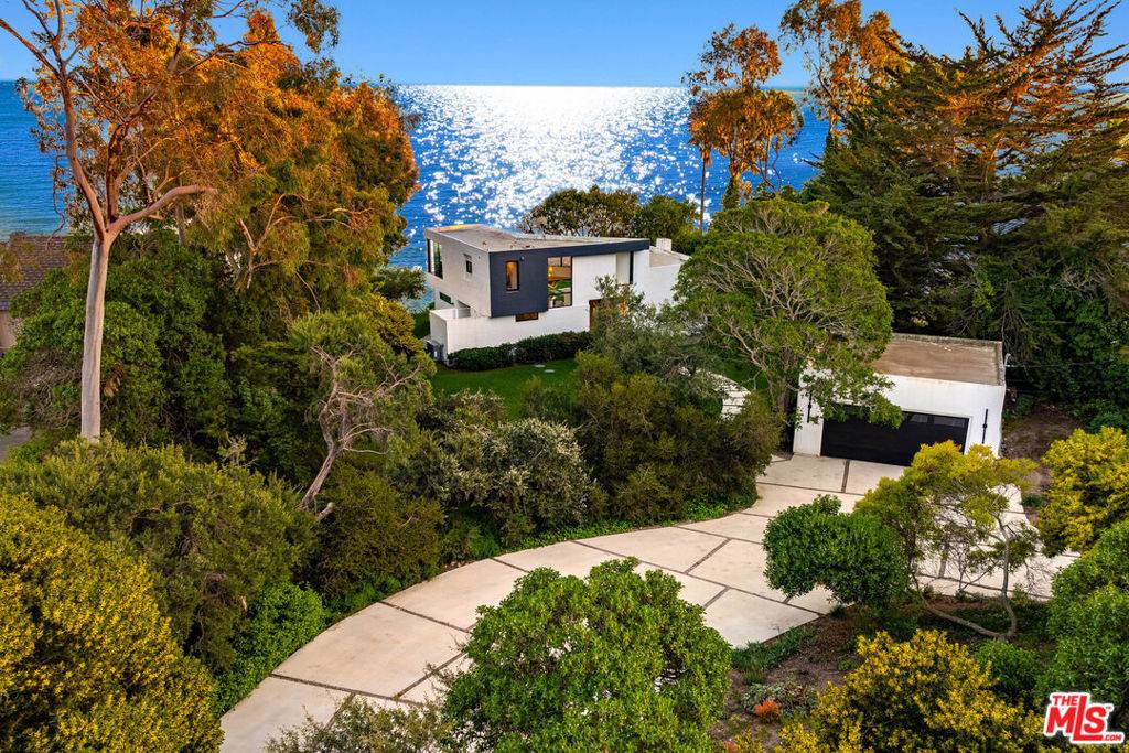 Malibu, CA 90265,29122 Cliffside DR