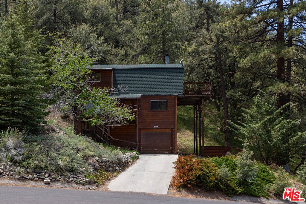 Pine Mountain Club, CA 93222,1409 Lassen WAY