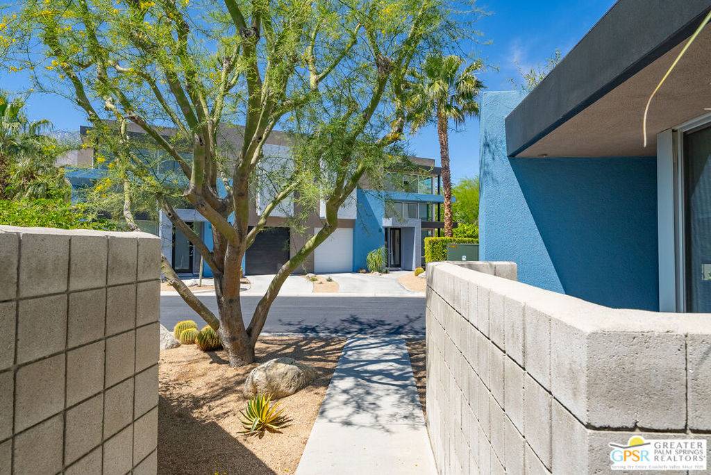 Palm Springs, CA 92262,3522 Melody LN