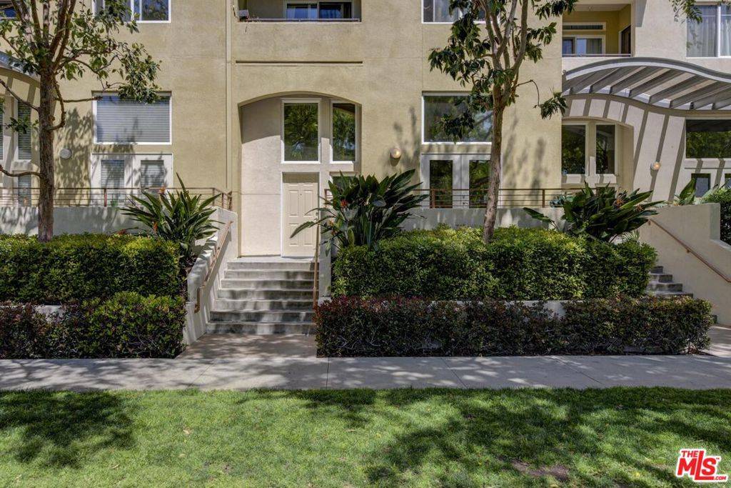 Playa Vista, CA 90094,13200 Pacific Promenade #138