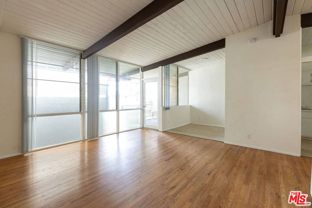Los Angeles, CA 90034,11133 Rose AVE #20