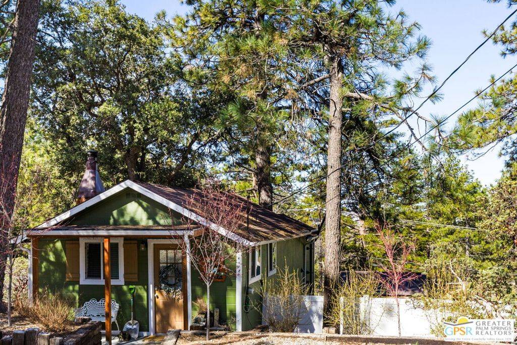 Idyllwild, CA 92549,24825 Logan Creek RD